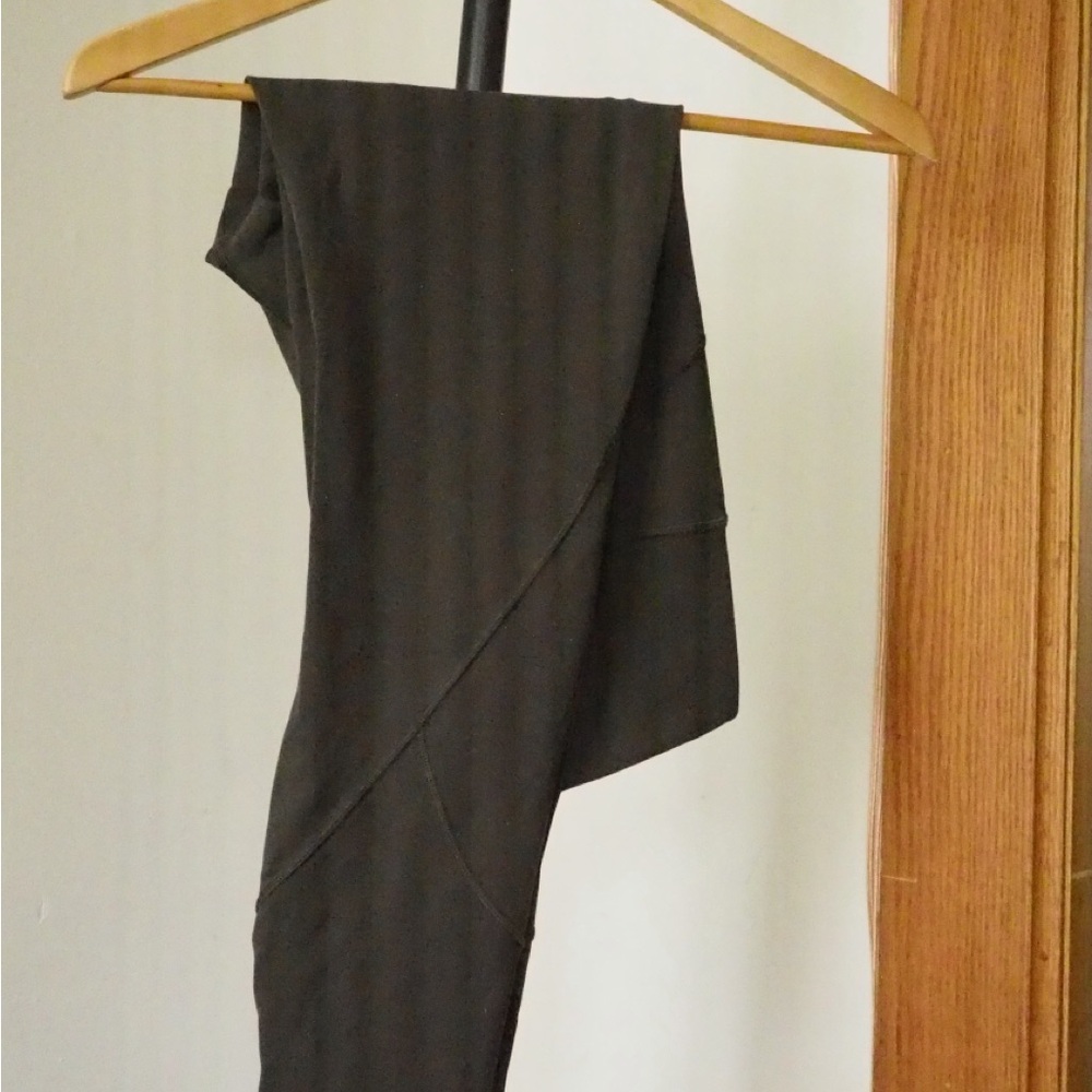Lululemon Olive Green Leggings